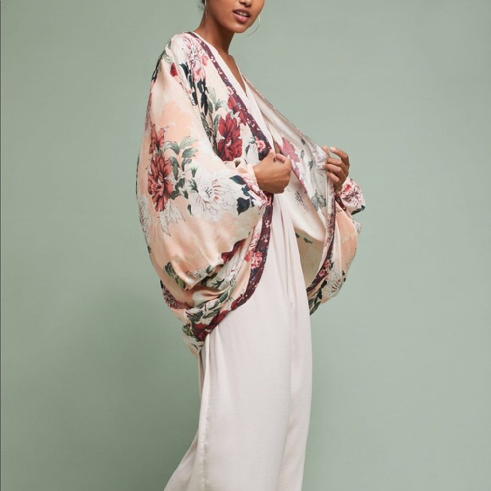 Floral Anthropologie Kimono
